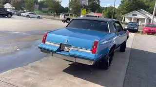 Blue and black cutlass on 24&rsquo;s