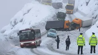 Urban Winter Nightmares Caught on Camera #5
