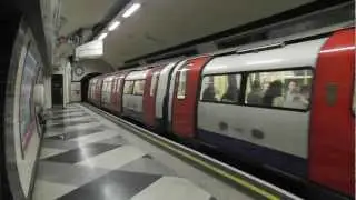 Northern Line 1995TS 51612 Departing Waterloo