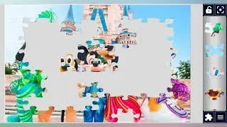 Magical Disney Parade 🎠👑🧩//#disney #mickeymouse #themepark #disneycharacters #art @puzzlemaster1034 