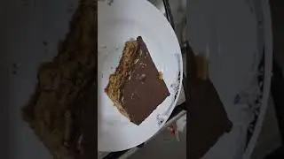 كيك الشيكولاتة بالماء الساخن