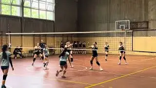 Volley Biassono 1 - 4 Aspes cus statale verde U13