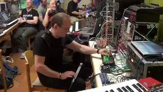 Happy Knobbing 2017 Synthesizer Impro by TMA