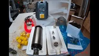 Unboxing 110v Inverter and 2 point 2 kw Spindle water cooled