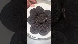 3-Ingredient No-Churn Oreo Ice Cream | No Machine Needed 🍦