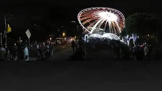 Ferris Wheel in City at Night: Outside and Crowded (360-Degree Video for Exposure Therapy)