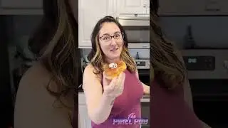 KRISPY KREME CHOCOLATE KREME PIE DOUGHNUT TASTE TEST