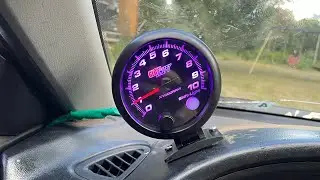 Installing an aftermarket tachometer into my 2001 Acura Integra 