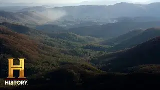 The Proof Is Out There: Brown Mountain Lights CONFOUND Astronomers | Exclusive (S2) | History