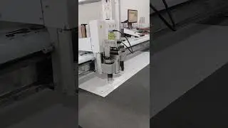 Proses Cutting Foam Board untuk Display Promosi di RONIta #ronita #foamboard #displaypromosi