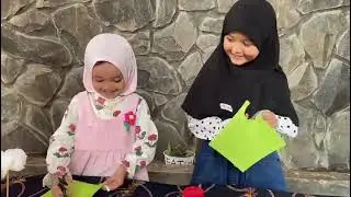 Tk a ams membuat bunga kertas untuk mamah