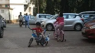 Live cycling race