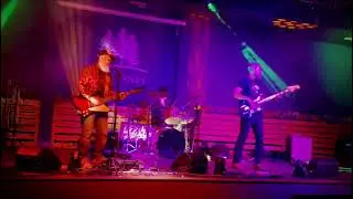 Amplified (Live -The Thirsty Pine)