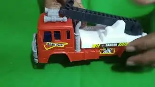 crain bus || kids toy || crain truck || crain unboxing|| crain assembling|| @WildBrainKids