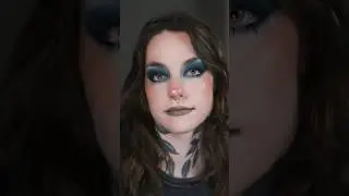 my dream grunge makeup 🖤 @themobbeauty x cq drops soon #makeup #grunge #grungemakeup #makeupideas