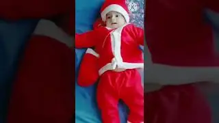 #cutelittlesanta #christmaskidsvideo #kidschristmas #xmas #kids
