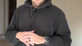 My honest review on my favorite Carhartt Sweatshirt