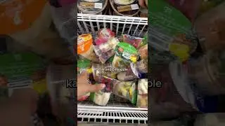 Smoothie making robot at 7/11 in Japan