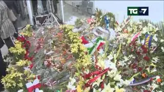Tunisi, marcia contro il terrore. Renzi: 'non la daremo vinta ai terroristi'