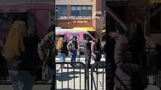 hello kitty cafe truck