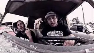 CwBase Mc Simples - O Bonde Não Recua  (Part. Nocivo Shomon) (Video Oficial)