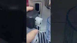 Delonghi Magnifica evo Ecam 290.61-81 kahve makinasında  s&uuml;t k&ouml;p&uuml;rtm&uuml;yor şikayeti ve &ccedil;&ouml;z&uuml;m&uuml;.