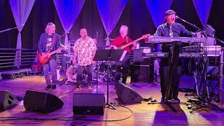 Nightshift performing Love The One Your With.  From Foxwoods in Mashantucket. Jan. 10, 2026