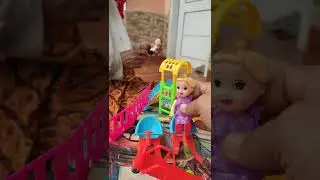 ada Barbie naik Ayunan #shorts