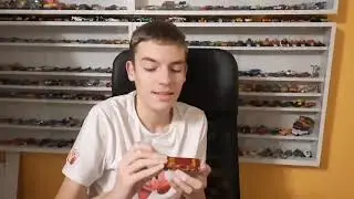 Hot Wheels Car review 19: Sentinel 400 limo