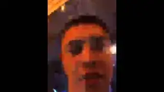ernest khan   Она может