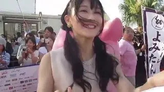 沖縄国際映画祭　初日　レットカーペットにて　NMB48矢倉楓子
