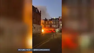 TfL to investigate after electric bus caught fire in (Wimbledon) south London (1) (UK) 11/Jan/2024