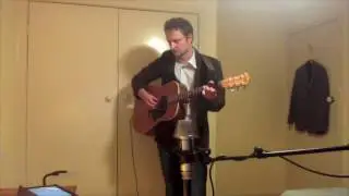 Louie 'Late Show' guitar theme (Louis CK)