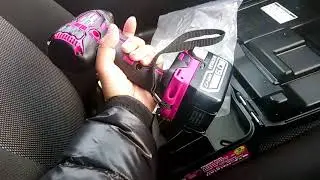 インパクトドライバー買いました。