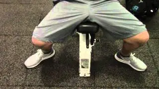 How to Perform Incline Dumbell Press **Beginner Chest**