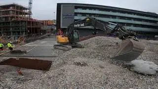 Volvo 235EL with oilquick and steelwrist rotortilt X26. building a new walkway