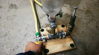 Ariete idraulico bomba d'acqua.