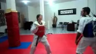 Combate simulado de tae kwon do