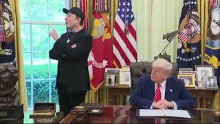 President donald trup with Audience  #youtube #USA #elonmusk #trump #media #people