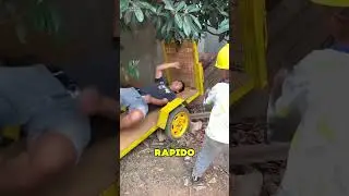 Seu Filho Trouxe a Melhor Escavadeira 😱❤️