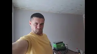 Крашу стену на второй раз