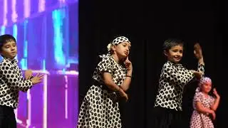 Annual Program 2025&ndash;26 | Sr. Kg Retro Dance Performance 🎶✨ | Golden Era Songs