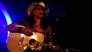 POOR POOR PITIFUL ME + BETTER THINGS TO DO - TERRI CLARK LIVE AT THE ORAN MOR GLASGOW 23 JUNE 2012