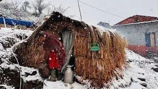 Real Nepali Mountain Village Life During The Snowfall | Most Peaceful And Relaxing Village Life |