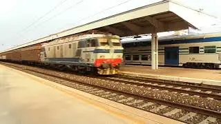 La tigre E633 204 con due merci (2&deg; parte)... e una E655 in arrivo
