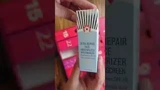 18 - IPSY 25 Days of Glam, First Aid Beauty Ultra repair Face Moisturizer with Sunscreen (50ml, $32)