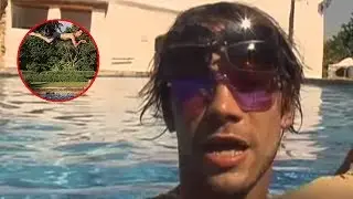 Jay Kay singing in the sun on holiday
