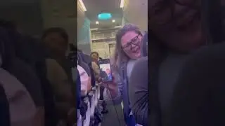 Stranger Air Drops Woman Picture of Her Sleeping on Plane! #Shorts