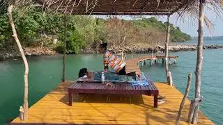 [ASMR] Пляжный массаж в Таиланде в хижине, окруженной водой