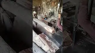 Fast sawmilling skills #sawmill #liveedgelumber #hardwood #sawmillbusiness #logstolumber #teakwood